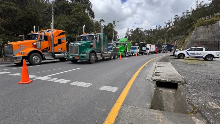 Transportistas Colombia y Ecuador