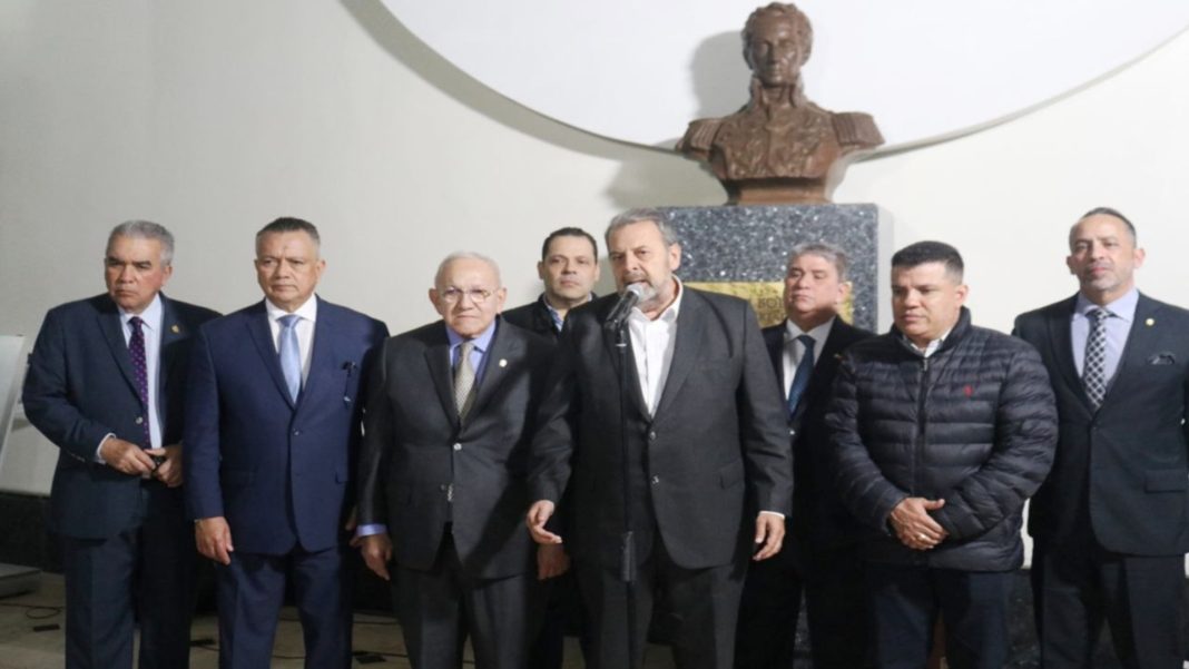 Alianza Democrática propuso Pacto Nacional de hasta 20 años para garantizar estabilidad y gobernabilidad