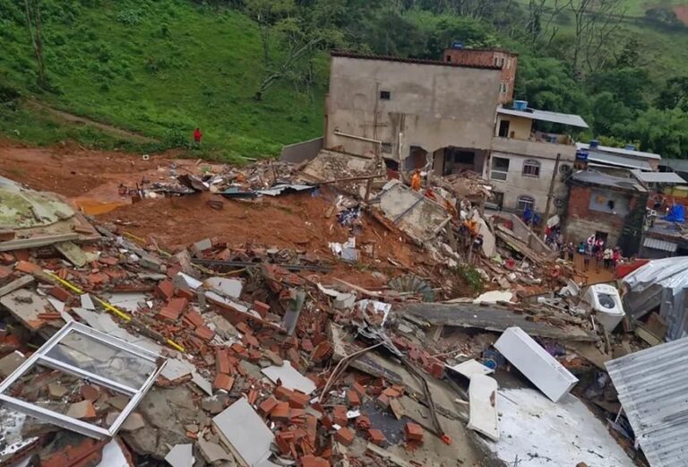 Brasil: fuertes lluvias dejan más de 60 fallecidos en estado de Minas Gerais
