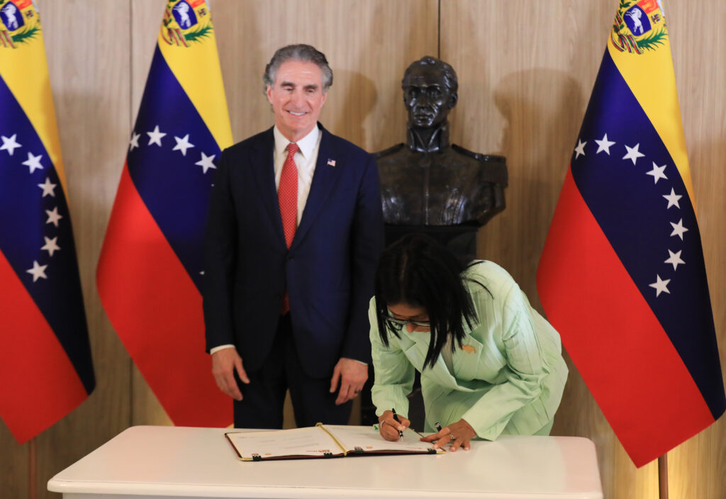 Venezuela y Estados Unidos consolidan alianzas estratégicas