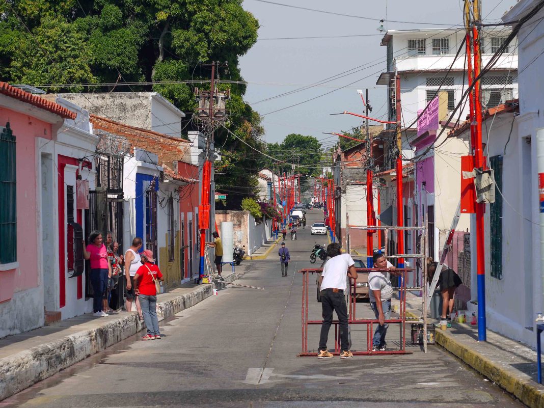 Valencia celebra su 471º aniversario con la inauguración del 23° Festival Internacional de Muralismo Valencia celebra su 471º aniversario con la inauguración del 23° Festival Internacional de Muralismo