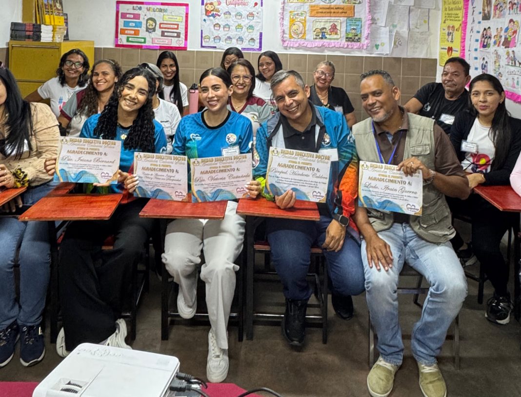 Programa “Educar en la Diversidad: CAI Carabobo va a las Escuelas” fortalece la formación docente en Carabobo