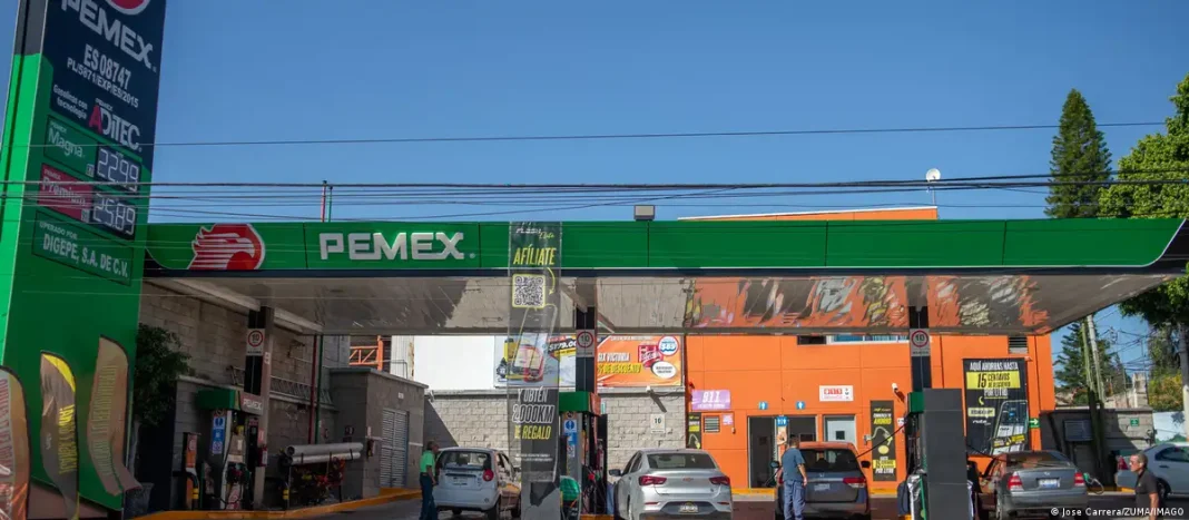 México subsidia la gasolina por el alza global del petróleo México Gasolina