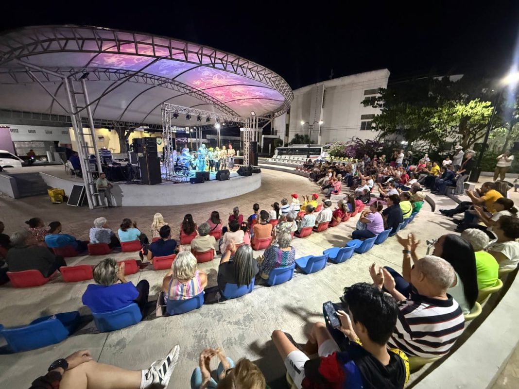 Inició el programa cultural “El ritmo de Valencia está en la calle” Inició el programa cultural “El ritmo de Valencia está en la calle”