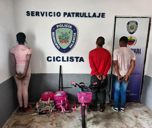 Arrestados tres ciudadanos por hurto en comercio de Valencia Arrestados tres ciudadanos por hurto en comercio de Valencia