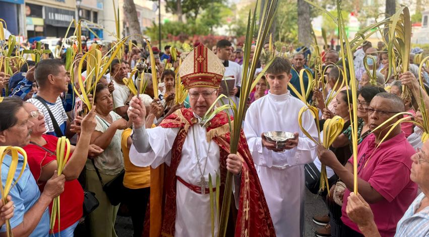 Mons. Jesús González de Zárate presidió el inicio de la Semana Santa 2026 Mons. Jesús González de Zárate presidió el inicio de la Semana Santa 2026