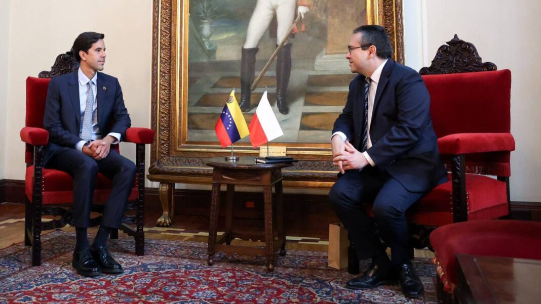 Venezuela y Polonia impulsan cooperación bilateral tras reunión diplomática en Caracas