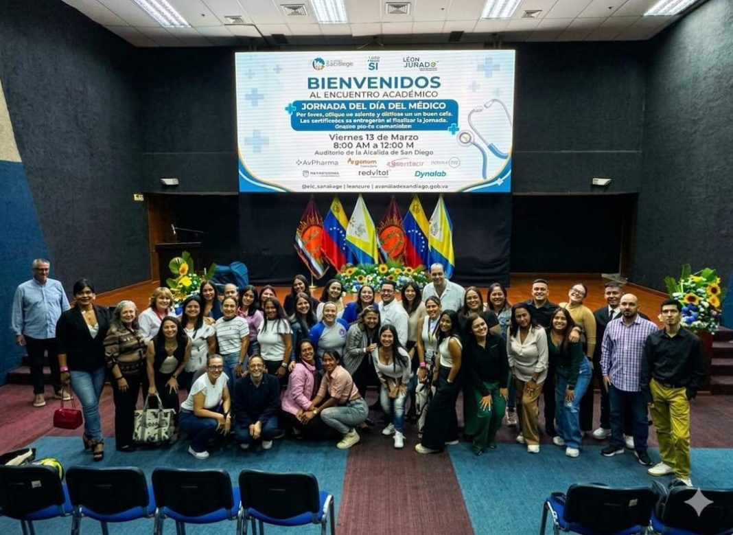 Profesionales de la salud de San Diego compartieron saberes y experiencias en Encuentro Académico por el Día del Médico