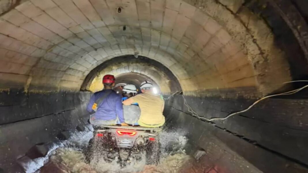 Rescatan a los ochos técnicos que quedaron aislados en el túnel de Turimiquire en Sucre Rescatan a los ochos técnicos que quedaron aislados en el túnel de Turimiquire en Sucre