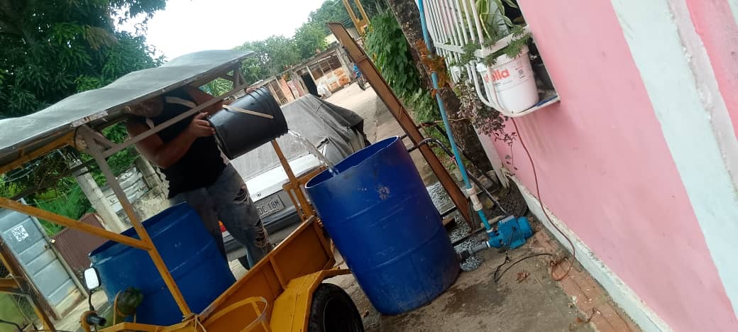 Valencia: Habitantes del sector Adaca denuncian más de 10 años sin agua Residentes del sector Adaca no cuentan con el vital líquido