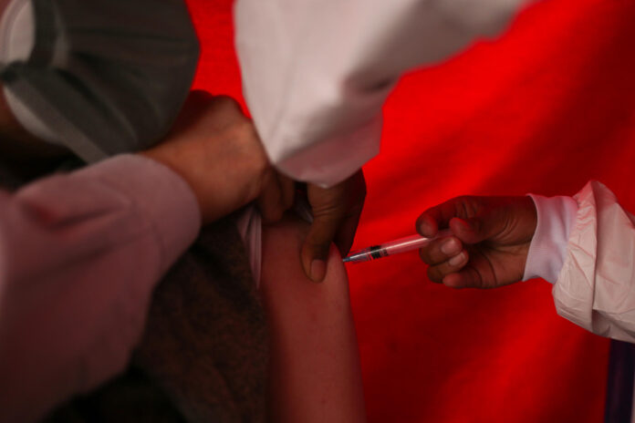 Vacunación contra fiebre amarilla se extenderá por todo el país próximamente