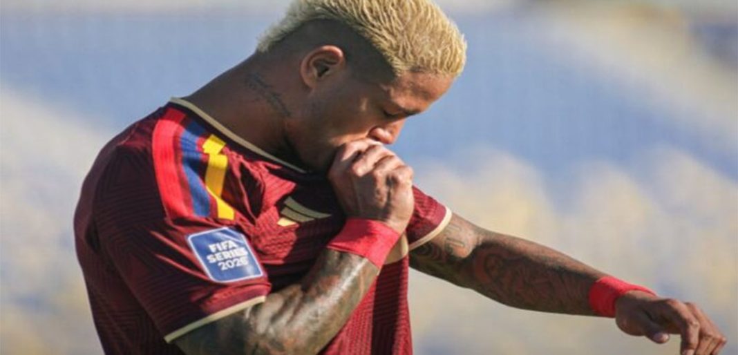 Vinotinto goleó a Trinidad y Tobago en el inicio formal de la «Era Vizcarrondo» Vinotinto goleó a Trinidad y Tobago en el inicio formal de la «Era Vizcarrondo»