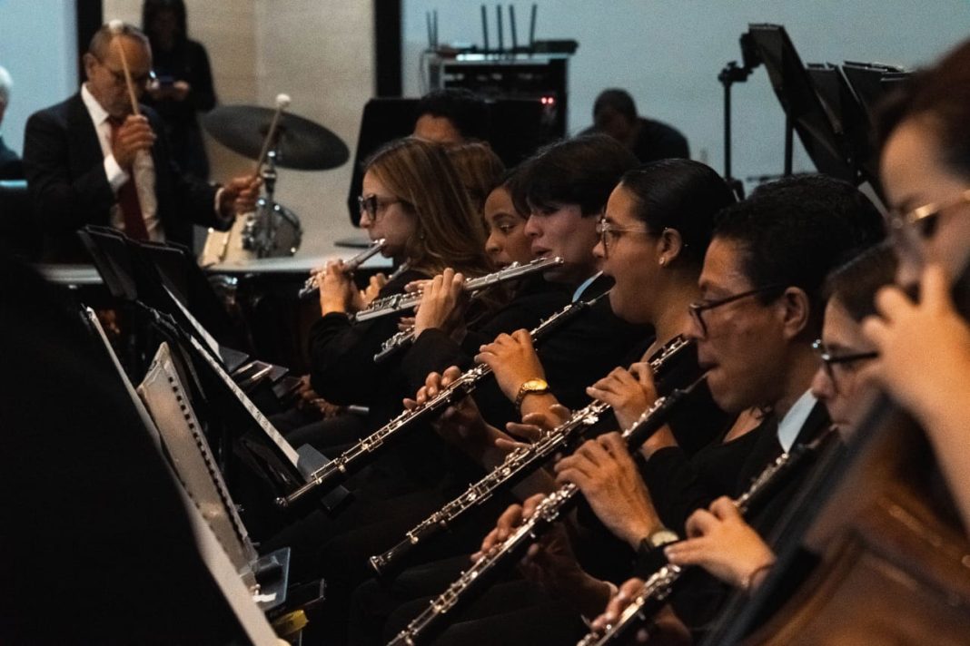 Orquesta Sinfónica de Carabobo inició temporada musical bajo la inspiración del talento femenino Orquesta Sinfónica de Carabobo inició temporada musical bajo la inspiración del talento femenino