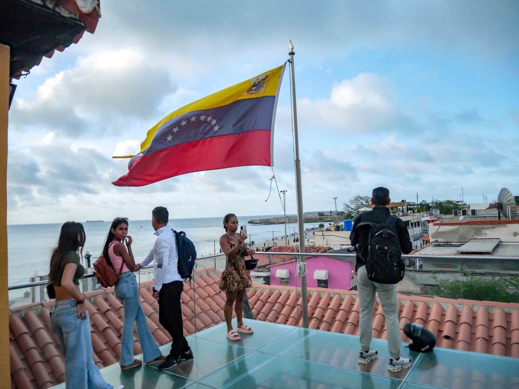 Centro Histórico de Puerto Cabello registra alta afluencia de turistas en Semana Santa Centro Histórico de Puerto Cabello registra alta afluencia de turistas en Semana Santa