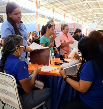 Más de 600 permisos de viaje han sido emitidos este asueto en el terminal Big Low Center