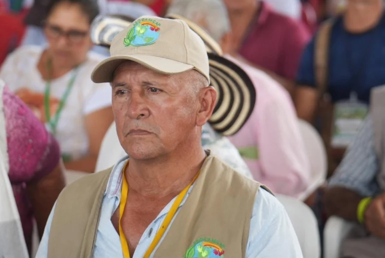 Gobierno de Colombia impulsa decreto para proteger a líderes sociales Gobierno de Colombia impulsa decreto para proteger a líderes sociales