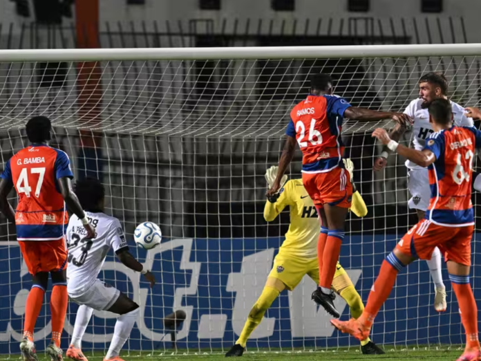 Puerto Cabello debuta con victoria ante Atlético Mineiro Puerto Cabello debuta con victoria ante Atlético Mineiro