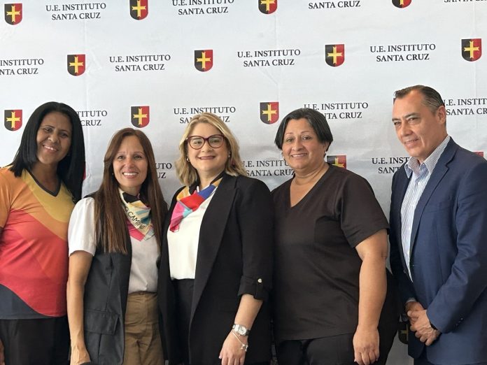 WhatsApp Image 2026-04-09 at 12.16.16 PM Copa 50 Años Colegio Santa Cruz – AYSED