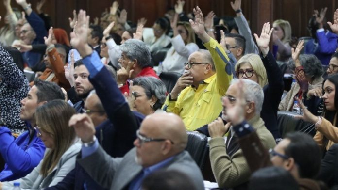 AN sancionó por unanimidad la Ley Orgánica de Minas AN sancionó por unanimidad la Ley Orgánica de Minas