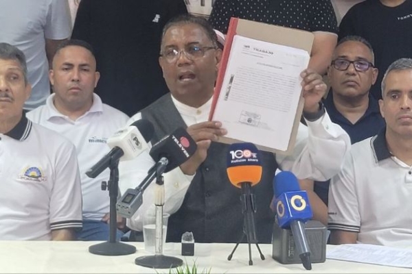 Trabajadores de la harina logran aumento salarial de hasta 667 % Trabajadores de la harina logran aumento salarial de hasta 667 %