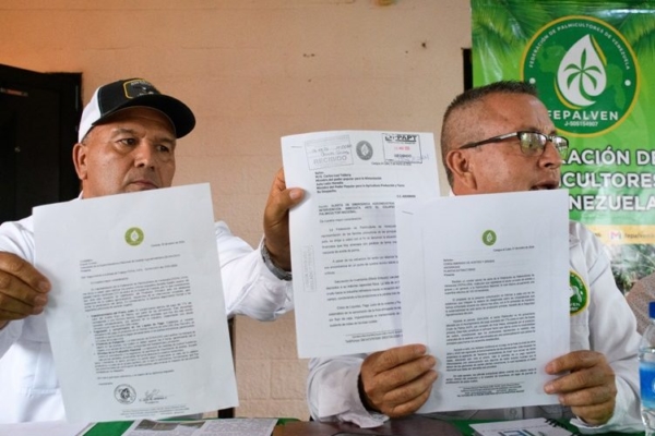 Palmicultores exigen pagos, aumentar producción y nuevos acuerdos
