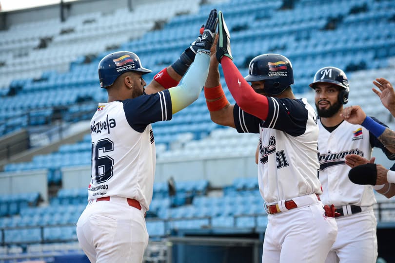Marineros venció a Samanes con bateo oportuno