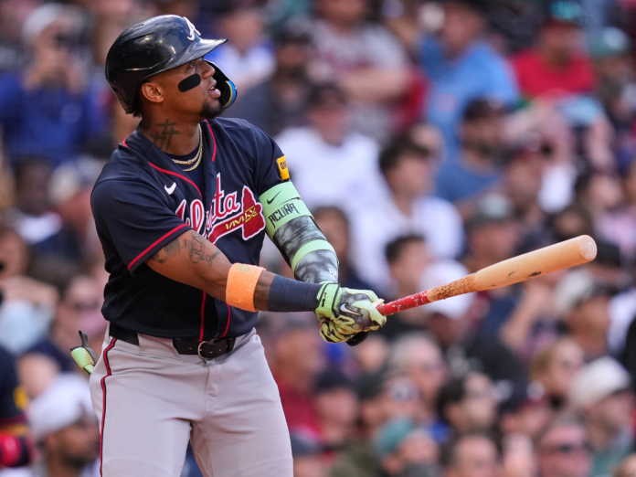 Ronald Acuña Jr. alcanzó a Omar Vizquel entre los venezolanos con más Grand Slams en MLB