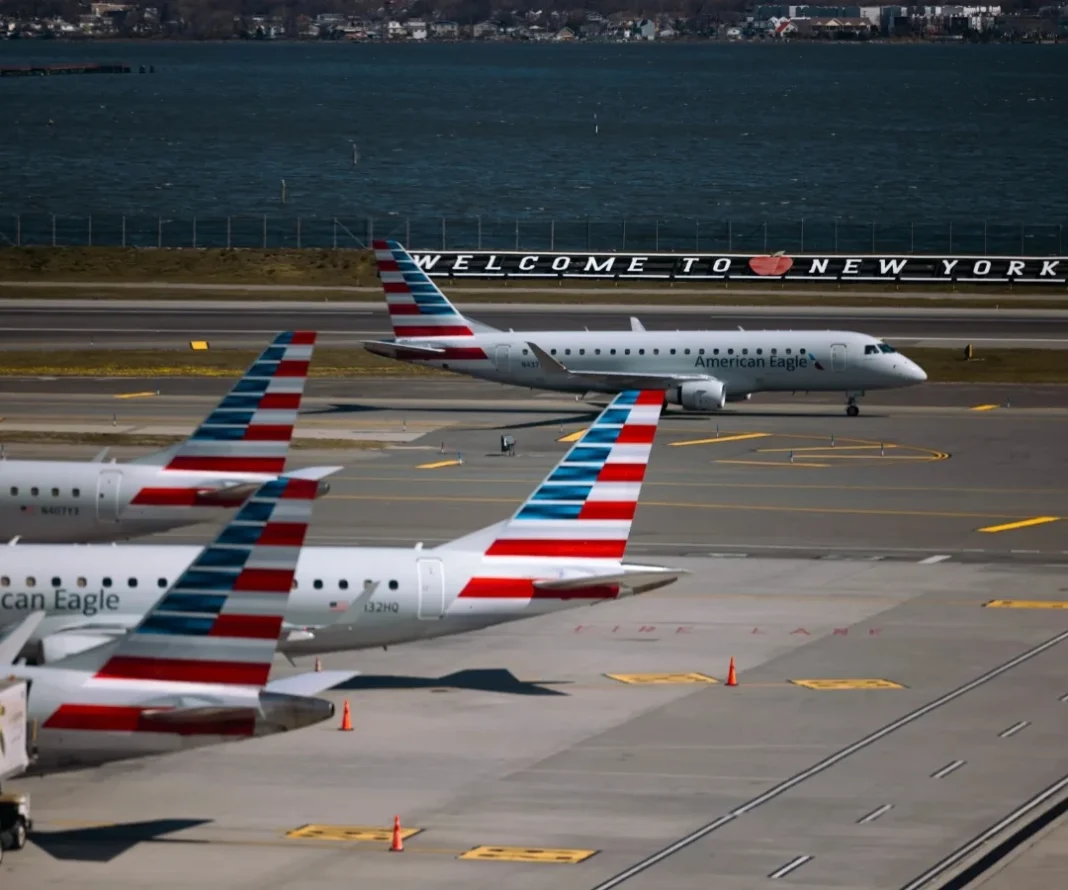 Venezuela notifica a aerolíneas que la compra de su combustible debe pagarse a EEUU