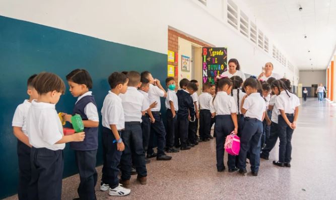 Año escolar 2025-2026 finalizará el 17 de julio