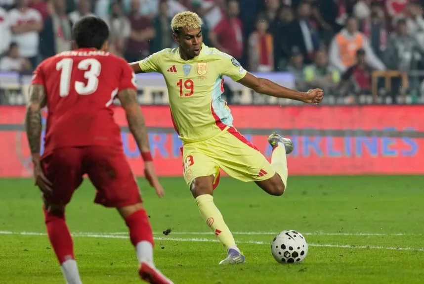 Técnico de España confía en que Lamine Yamal estará listo para el debut del Mundial