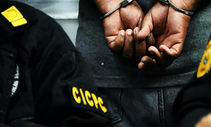 Detenidos dos presuntos ladrones en Libertador
