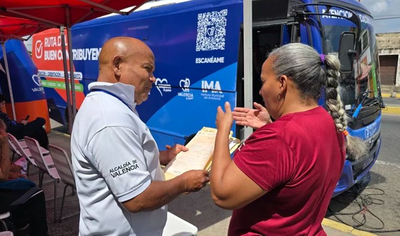 Hasta hoy «Ruta del Buen Contribuyente» en el Mercado Periférico de La Candelaria