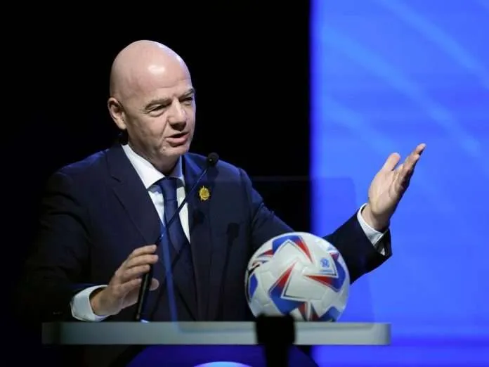 Infantino fue tajante contra los aficionados del Mundial 2026