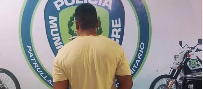 Sujeto detenido tras arrojar a su pareja desde una ventana en La Urbina