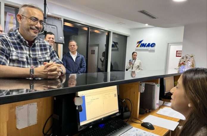 El Inac abre centro de trámites aeronáuticos