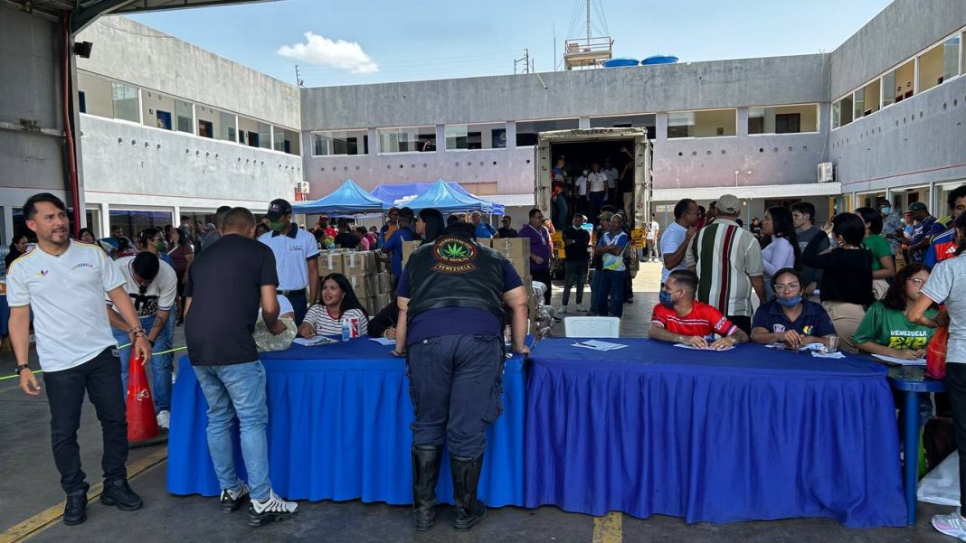 Despliegan brigadas de rescate y recolectan insumos en Carabobo tras terremotos