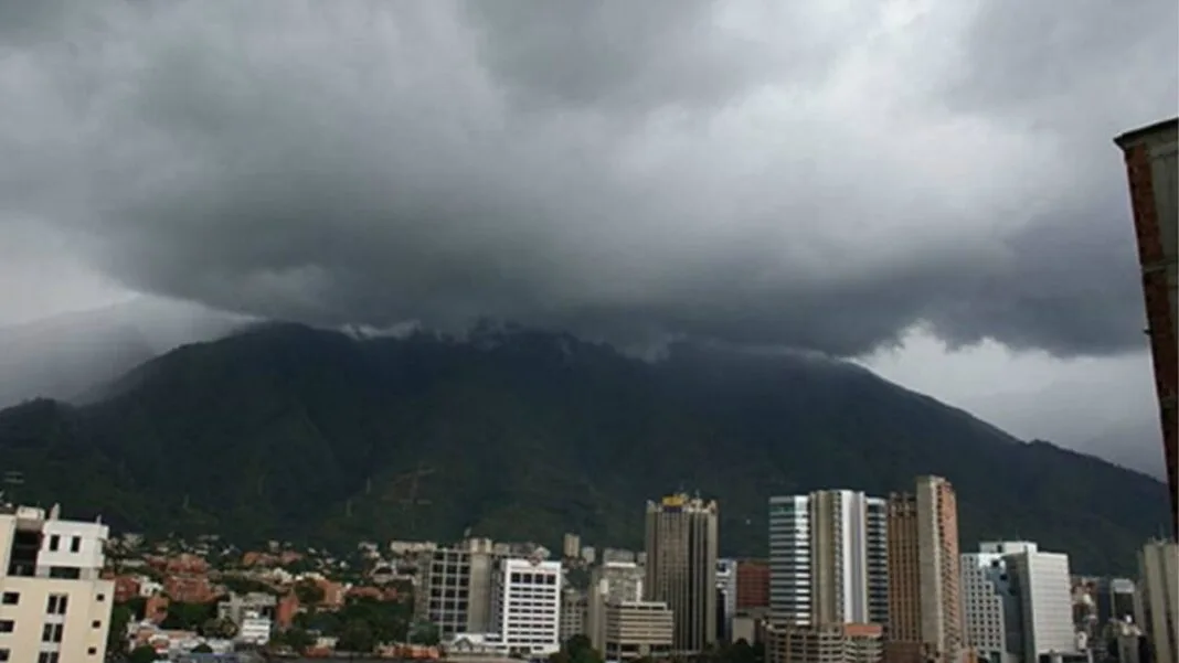 Onda Tropical N°8 llegará este jueves a la Guayana Esequiba