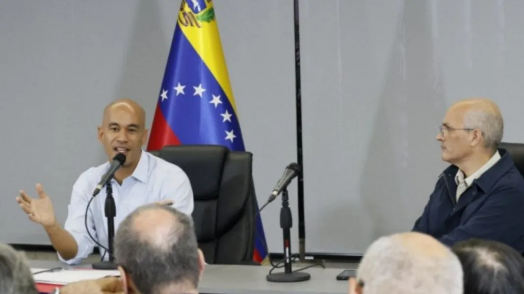 Instalada Comisión presidencial para la reestructuración y reingeniería del Gobierno
