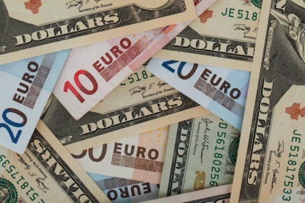 Hoy es feriado bancario: BCV actualiza valor del dólar para el martes