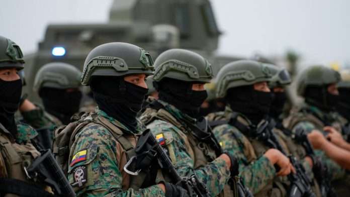 Noboa despliega 13 mil militares en cuatro provincias por lucha contra el crimen