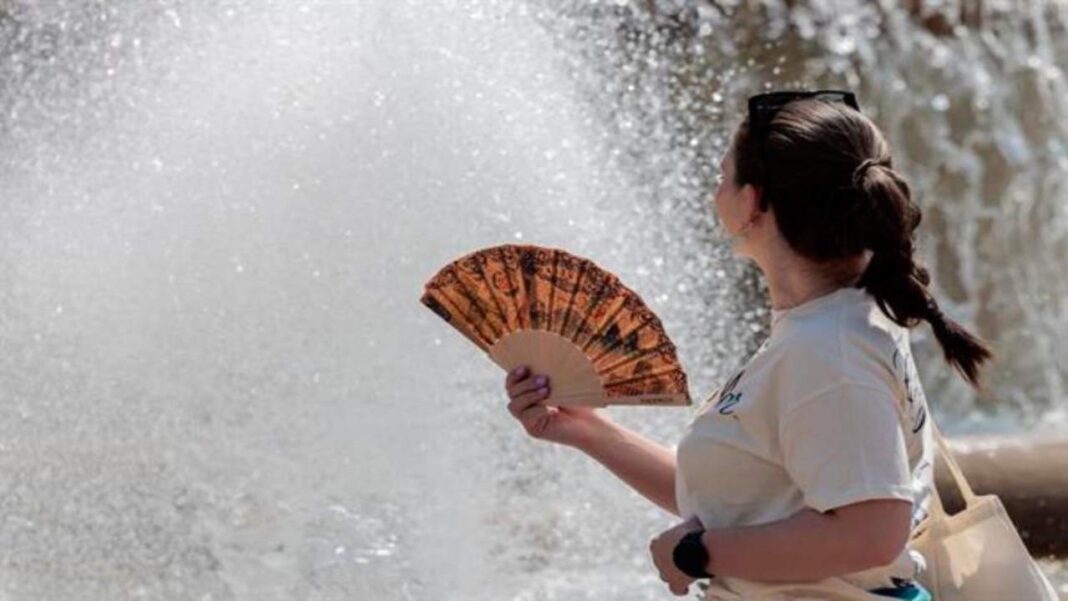 Segunda ola de calor que golpea a España se recrudecerá este lunes