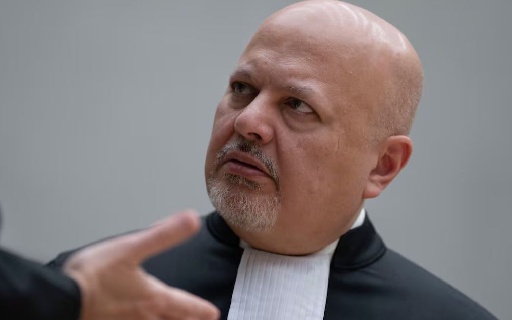 Destituyen a Karim Khan, fiscal de la Corte Penal Internacional