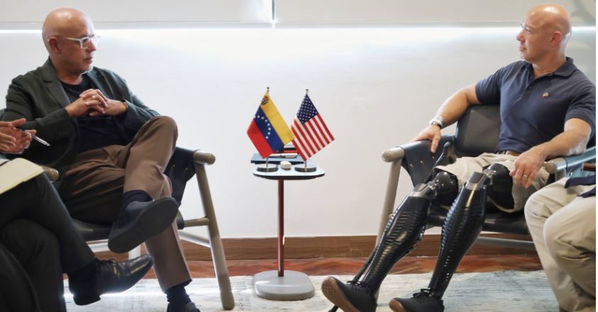 Jorge Rodríguez sostuvo reunión con delegación del Congreso de EE UU