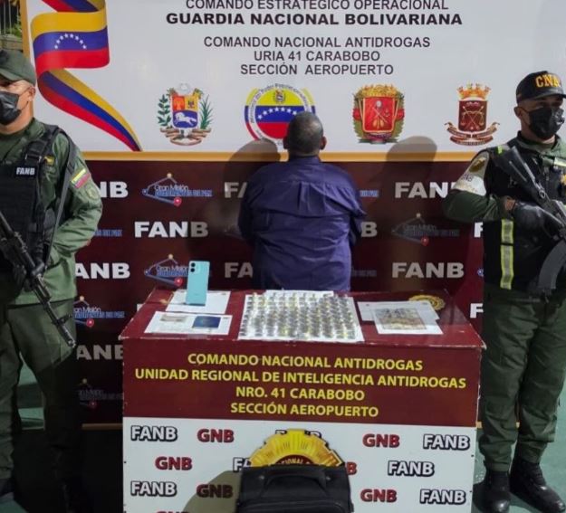 Frustran envío de droga a Brasil: capturan a sujeto en el Aeropuerto de Valencia con 91 dediles