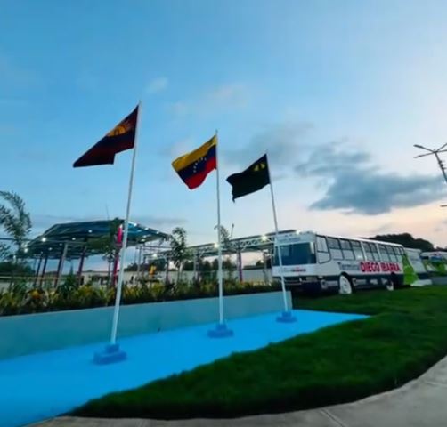 Suspendida inauguración del terminal de Diego Ibarra