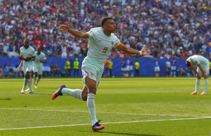 La letalidad de Mbappé y Dembéle ponen a Francia en otra semifinal