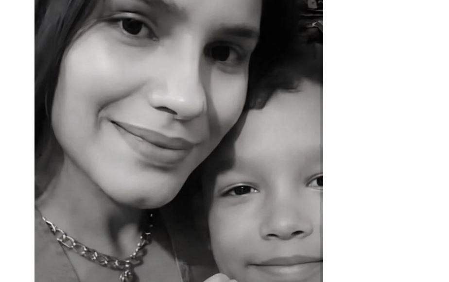 Rescatistas encuentran los cuerpos del niño Fabio y su madre en La Guaira