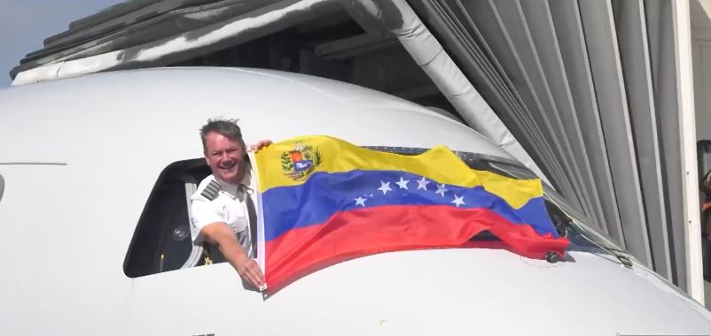 American Airlines inauguró vuelo entre Miami y Maracaibo tras terremotos