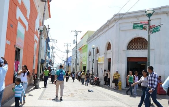 Sector comercial está lo suficientemente abastecido para atender demanda en Carabobo
