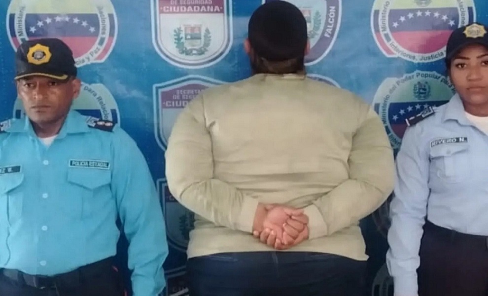 Detienen a concejal en Falcón tras presuntamente agredir a una maestra